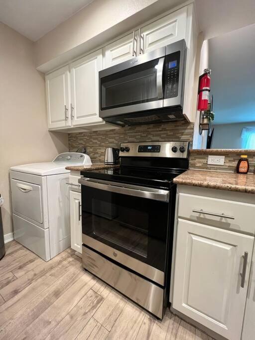Beautiful/Spacious 2 Bedroom Houston Near Galleria Extérieur photo
