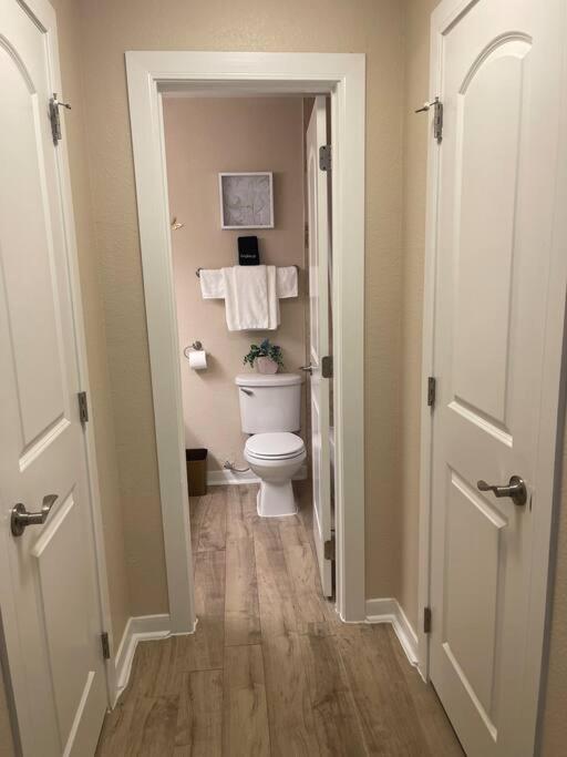 Beautiful/Spacious 2 Bedroom Houston Near Galleria Extérieur photo